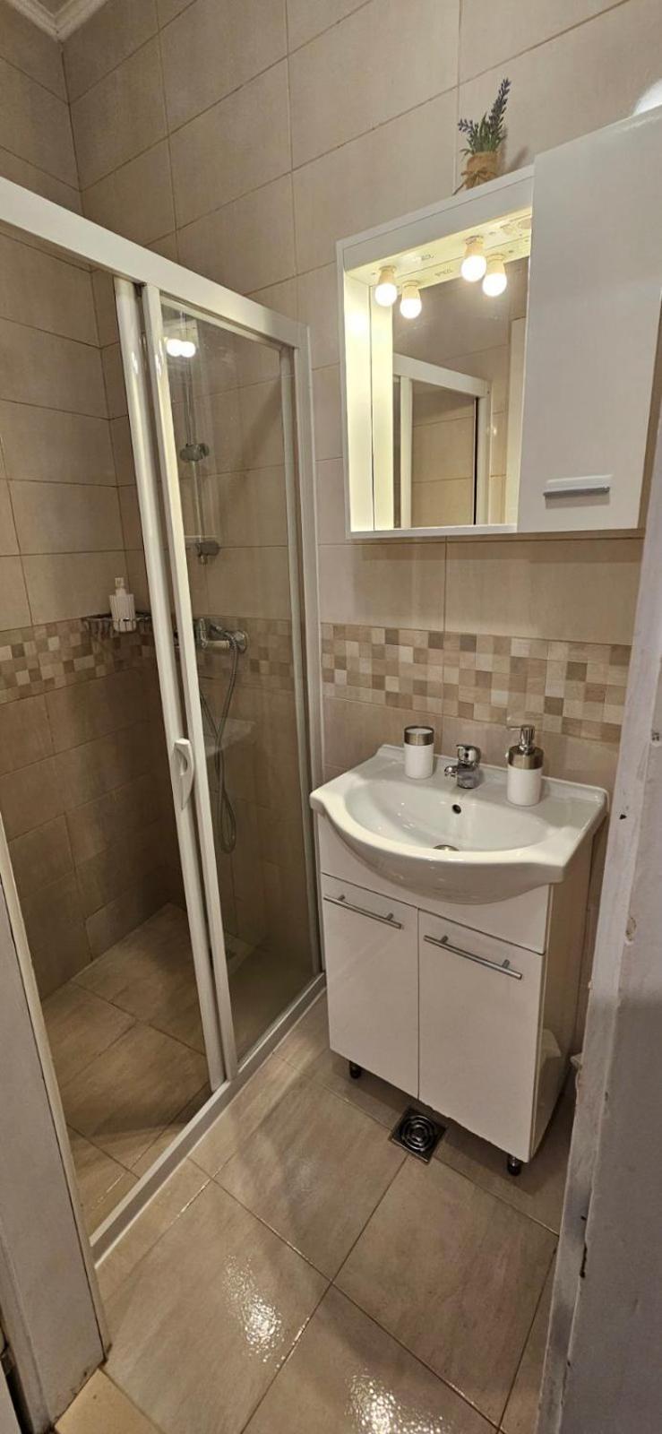 Apartments Afrodita Дубровник Екстериор снимка